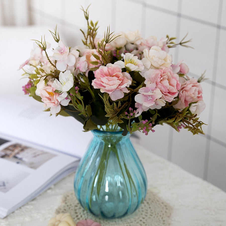 Vintage Silk Flower Bouquet Moderne Vases