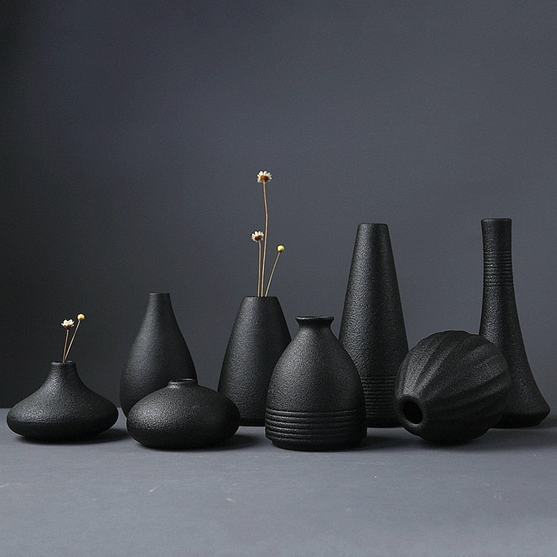 Modern Japanese Ceramic Vases Moderne Vases