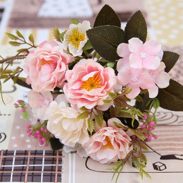 Vintage Silk Flower Bouquet Moderne Vases