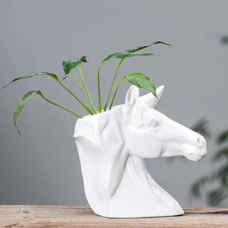 Horse and Swan Vases Moderne Vases