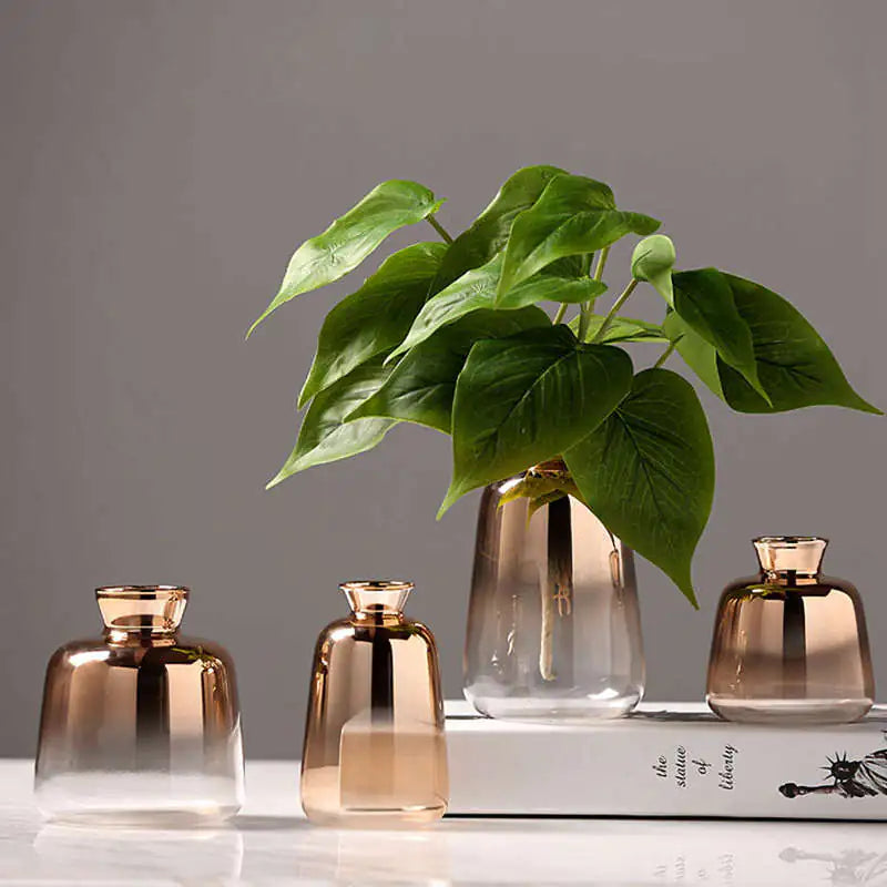 Nordic Modern Gold-Plated Glass Vase Moderne Vases