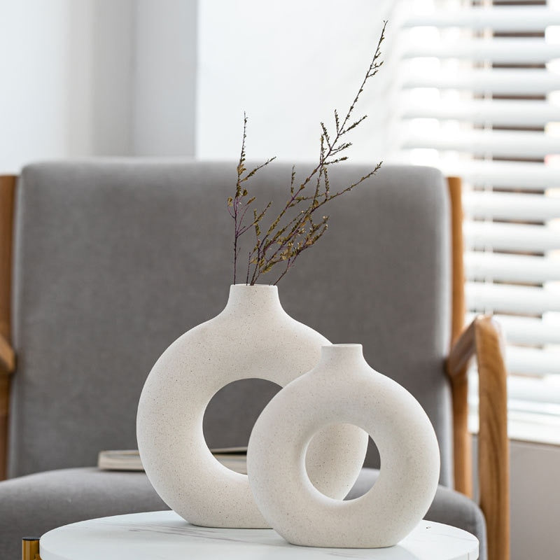 Circular Hollow Ceramic Vase Moderne Vases