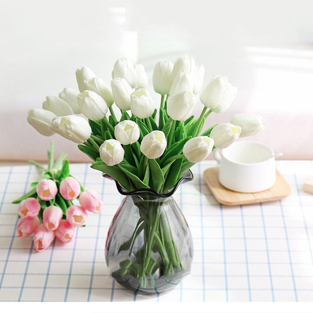 Nordic Glass and Metal Vases Moderne Vases