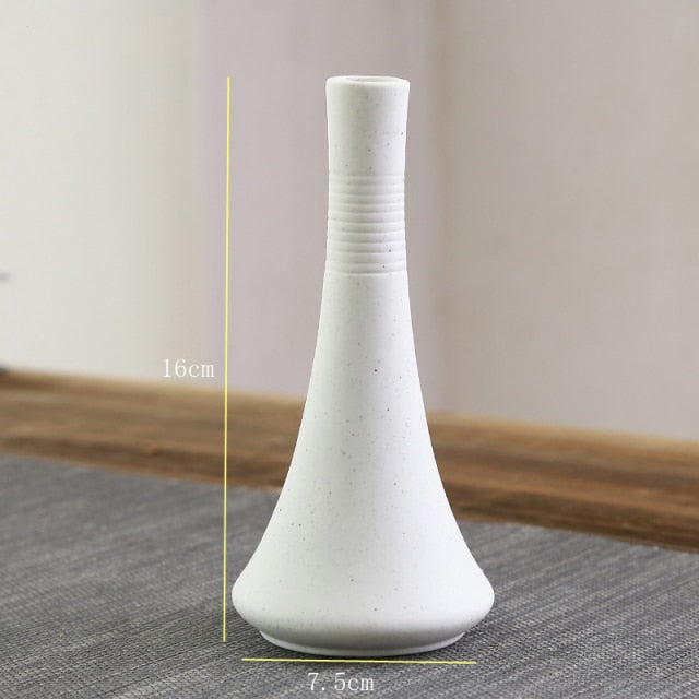 Modern Japanese Ceramic Vases Moderne Vases
