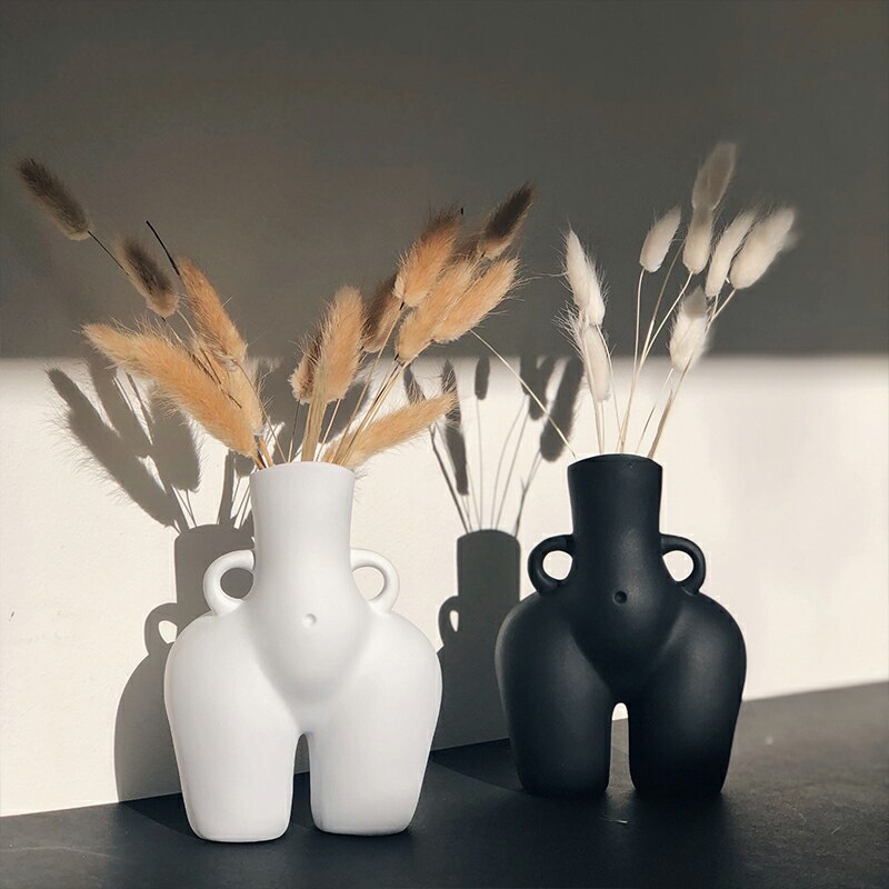 Feminine Sculpture Ceramic Vase Moderne Vases