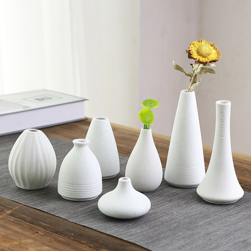 Modern Japanese Ceramic Vases Moderne Vases